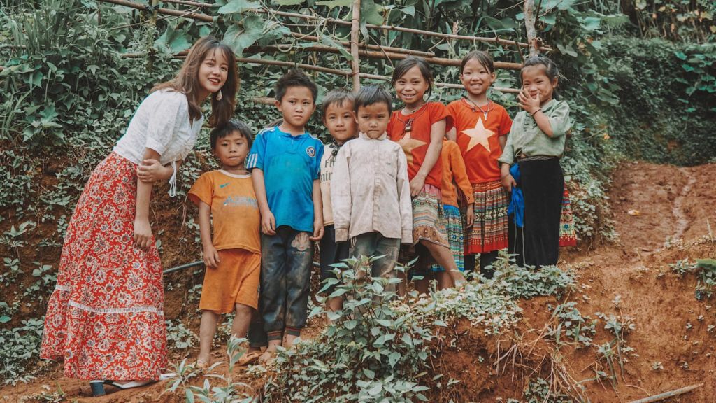 Bản Lìm Mông – Lìm Thái