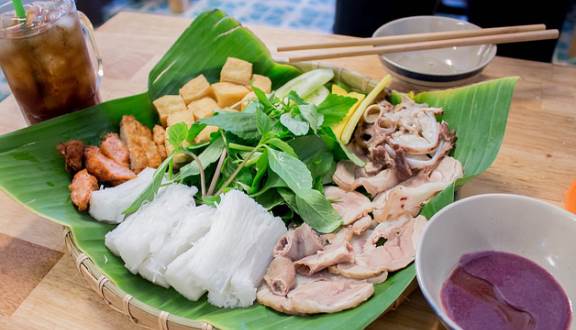 Thị Mẹt Quán – Bún Đậu Mắm Tôm