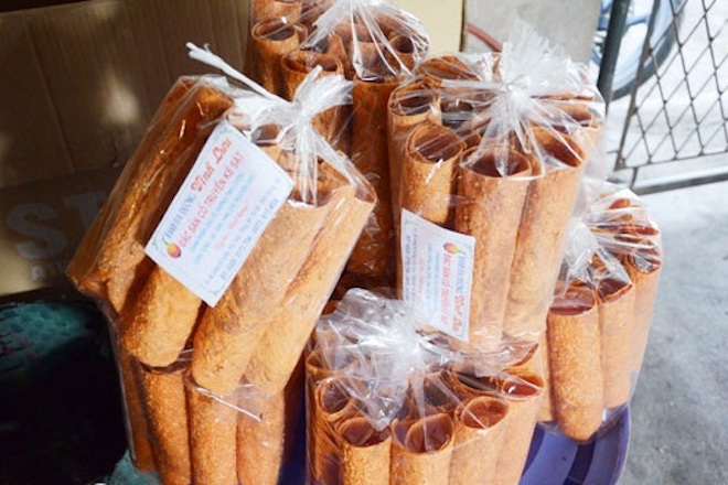 Bánh đa gấc Kẻ Sệt